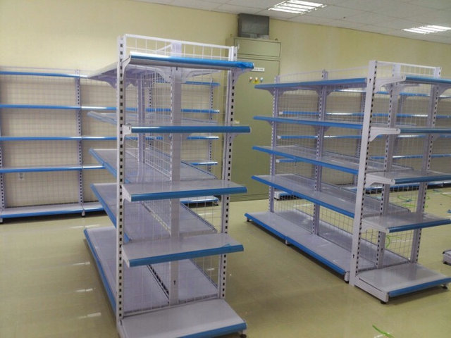 giá kệ siêu thị đẹp hợp thời trang