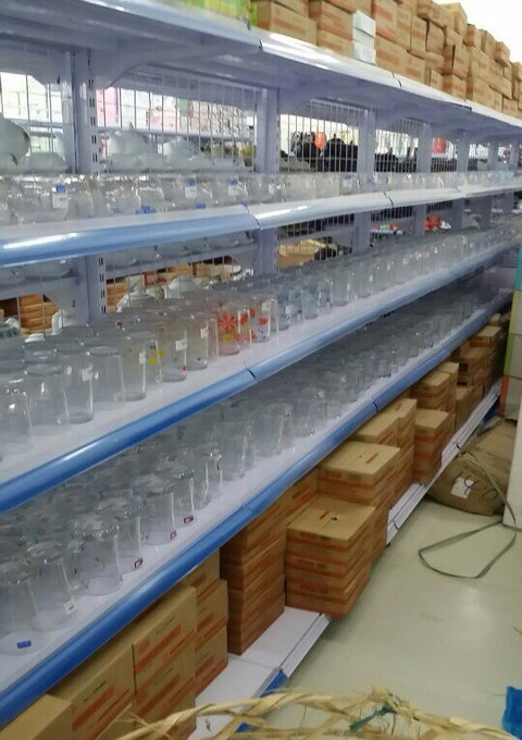 kệ để hàng gia dùng bằng chất liệu sắt sơn tĩnh điện chống han dỉ
